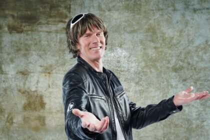 mickie krause ohne perücke