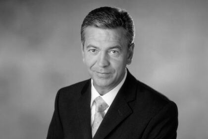 trödeltrupp moderator tot